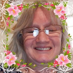 Meet your Posher, Connie